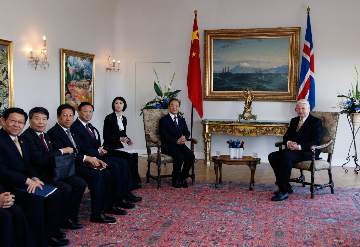 Le premier ministre chinois, Wen Jiabao, reçu par le Président Grimsson en avril 2012 / Photo DR