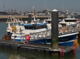 Ouistreham : un chalutier saisi pour trafic de cocaïne vendu 300 000 euros aux enchères